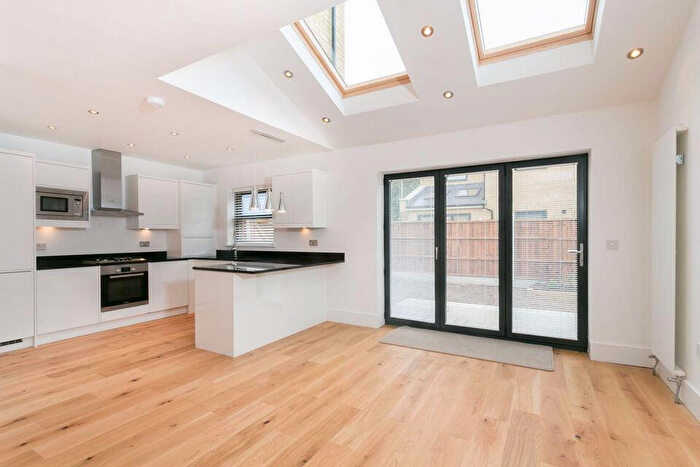 2 Bedroom Terraced House To Rent In Alfred Road, London, E15