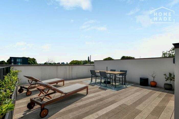 2 Bedroom Flat To Rent In Gunnersbury Lane, London, W3