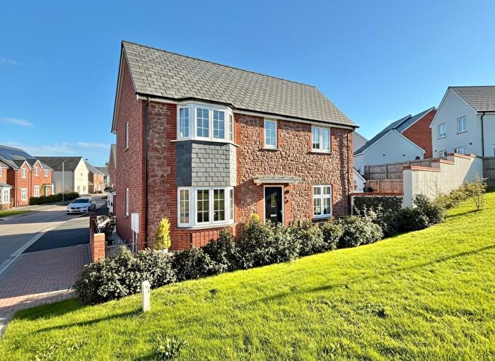 3 Bedroom Detached House For Sale In Stapleton Way, Matford, EX2