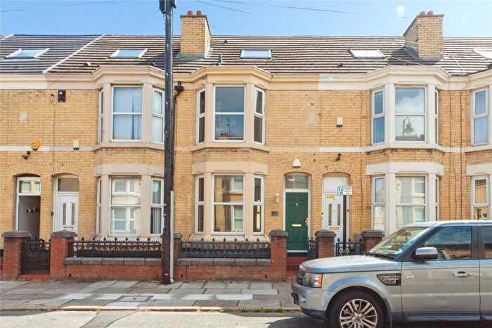 6 Bedroom Terraced House For Sale In Jubilee Drive, Liverpool, Merseyside, L7