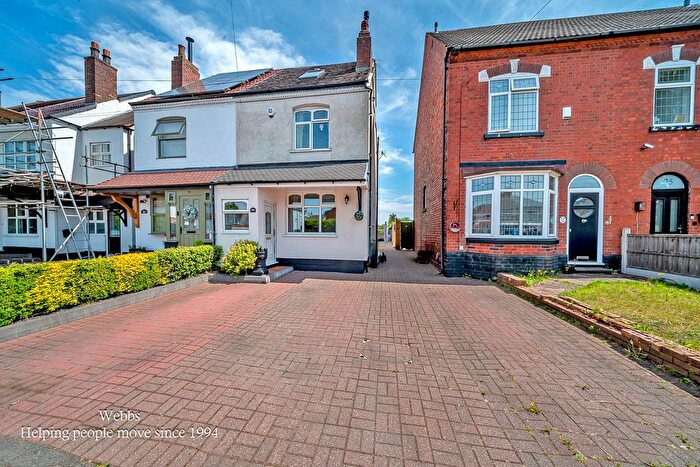 3 Bedroom Semi Detached House For Sale In Walsall Road, Pelsall, Walsall, WS3