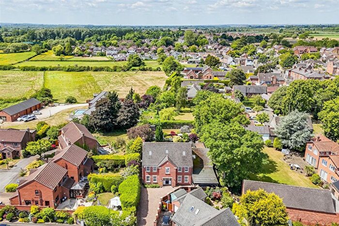 6 Bedroom Detached House For Sale In Meadow Close, Breaston, DE72