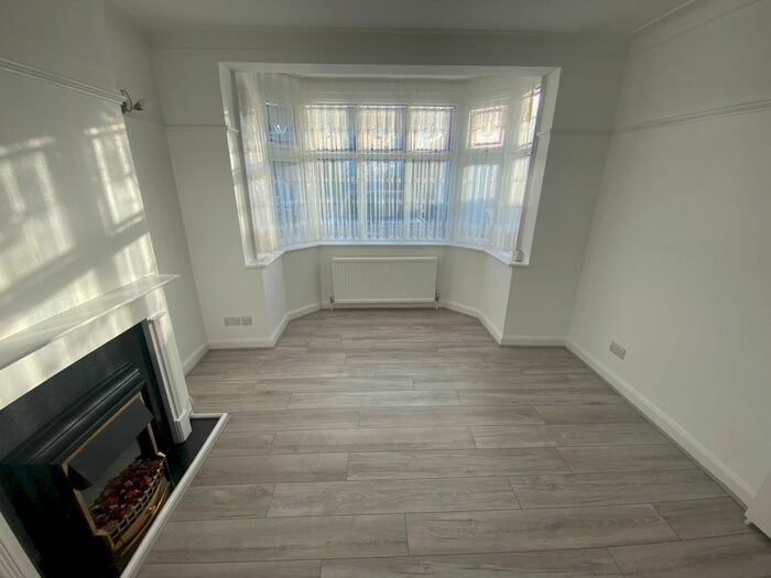 3 Bedroom Terraced House To Rent In Herrongate Close, Enfield, EN1