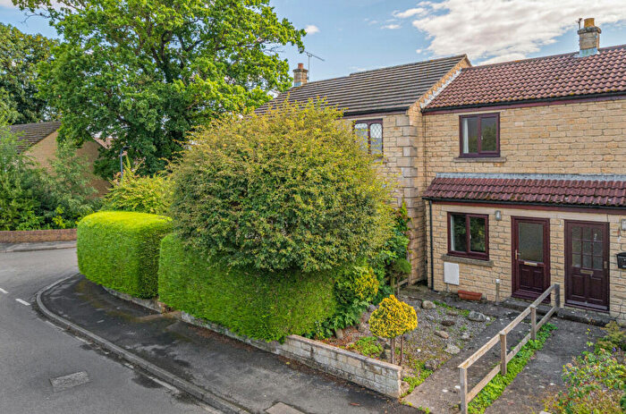 1 Bedroom Terraced House For Sale In The Oaks, Masham, Ripon, North Yorkshire, HG4