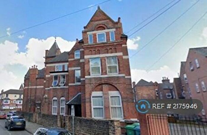 6 Bedroom Flat To Rent In Gedling Grove, Nottingham, NG7