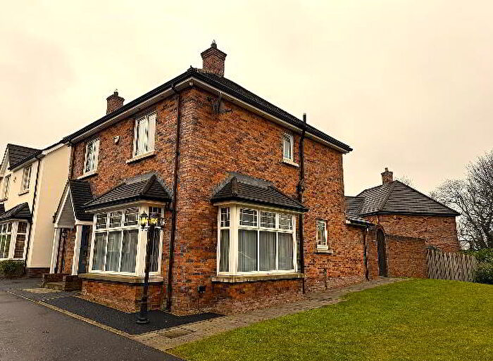 4 Bedroom Detached House For Sale In Cottars Chase, Lisburn, BT28