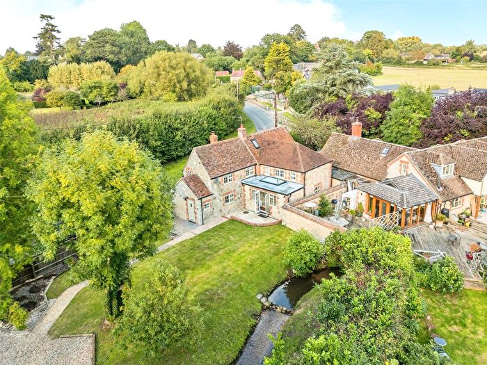 4 Bedroom Detached House For Sale In Stadhampton Road, Little Milton, Oxford, Oxfordshire, OX44