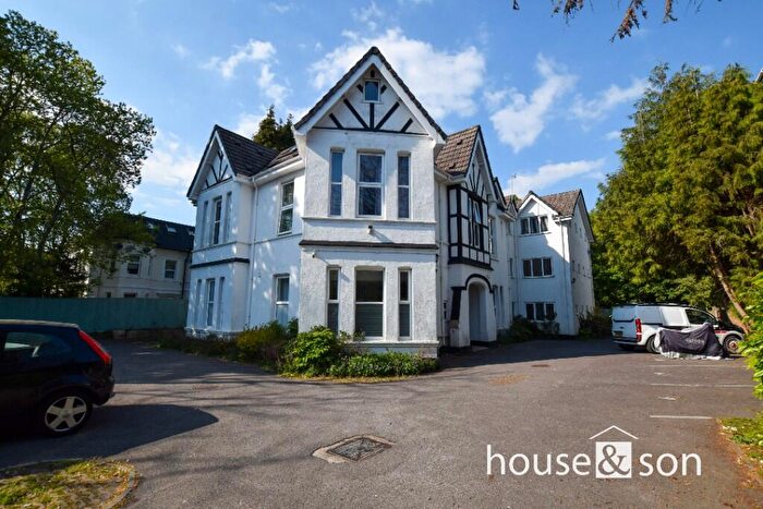 3 Bedroom Penthouse For Sale In Linden Court, Lansdowne Road, Bournemouth, Dorset, BH1