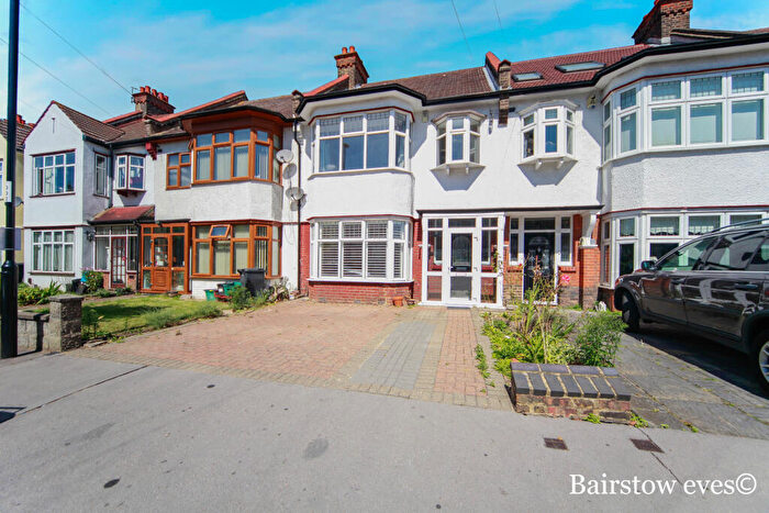 3 Bedroom Terraced House To Rent In Ashburton Avenue, Croydon, CR0