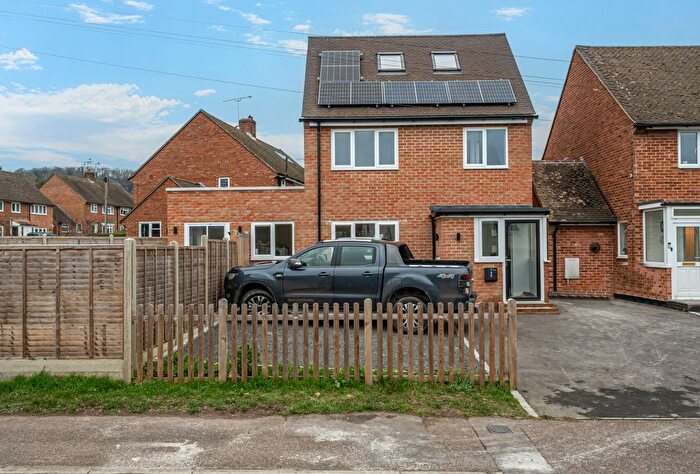 3 Bedroom Detached House For Sale In Dynes Road, Kemsing, Sevenoaks, Kent, TN15