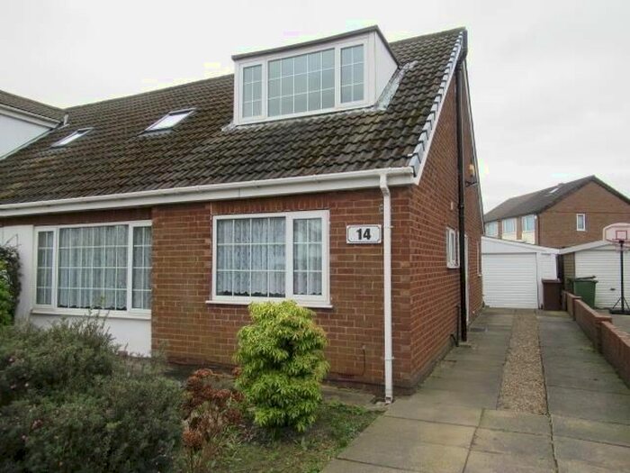 3 Bedroom Semi-Detached Bungalow To Rent In Red Hall Garth, Leeds, LS14