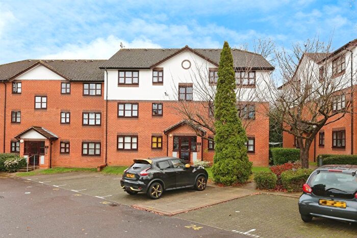 Studio For Sale In Argyle Court, Watford, WD18