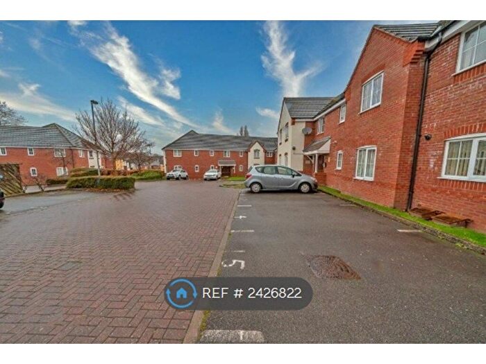 2 Bedroom Flat To Rent In Parish Court, Walsall, WS3