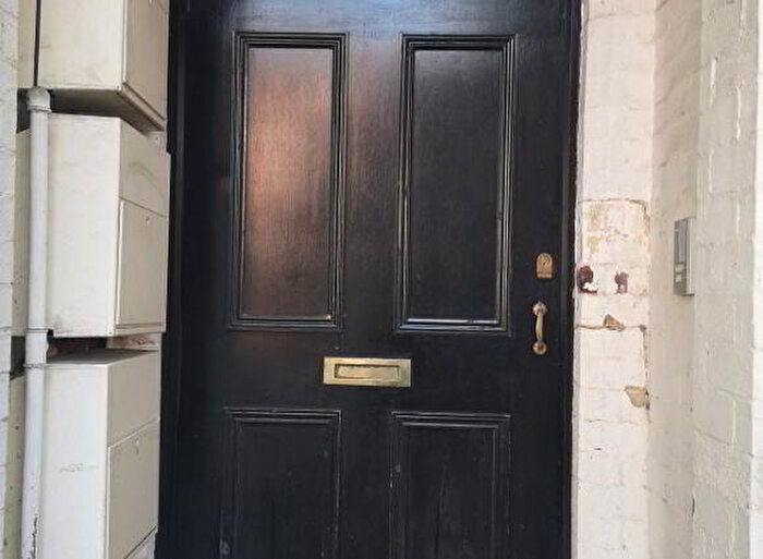 3 Bedroom 2nd Floor Apartments To Rent In , Wolseley Street, Belfast, BT7