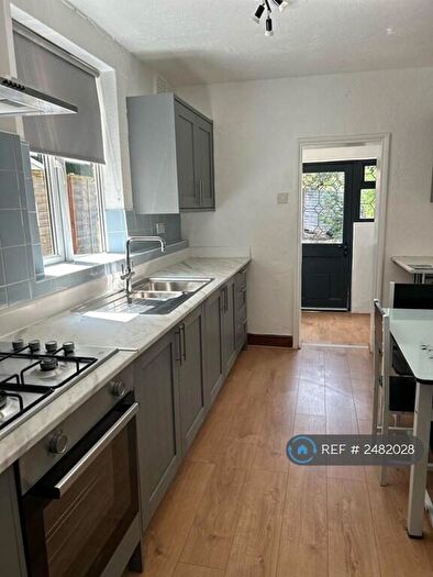 5 Bedroom Terraced House To Rent In Coleman Road, London, SE5