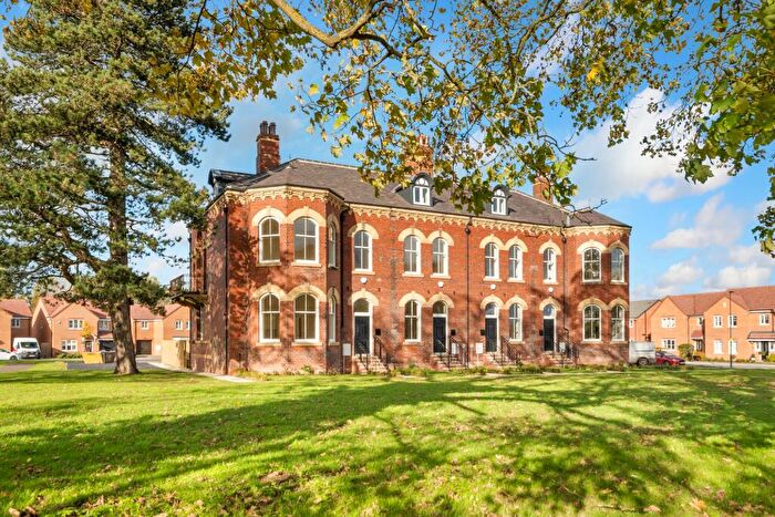 4 Bedroom Town House To Rent In St. Wilfrids Crescent, Whitcliffe Lane, HG4
