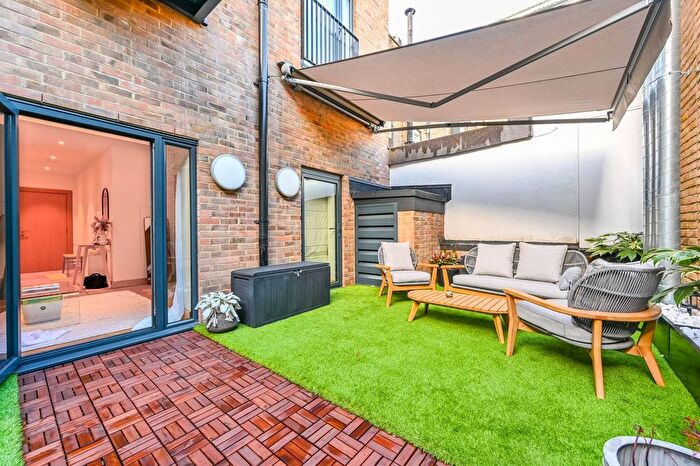 1 Bedroom Flat For Sale In Baker Street, Marylebone, W1U