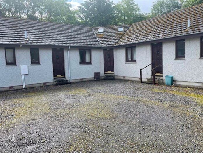 2 Bedroom Semi-Detached Bungalow To Rent In Drumnadrochit, Inverness, IV63