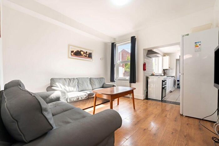 5 Bedroom Terraced House To Rent In Harrow Road, Selly Oak, Birmingham, B29