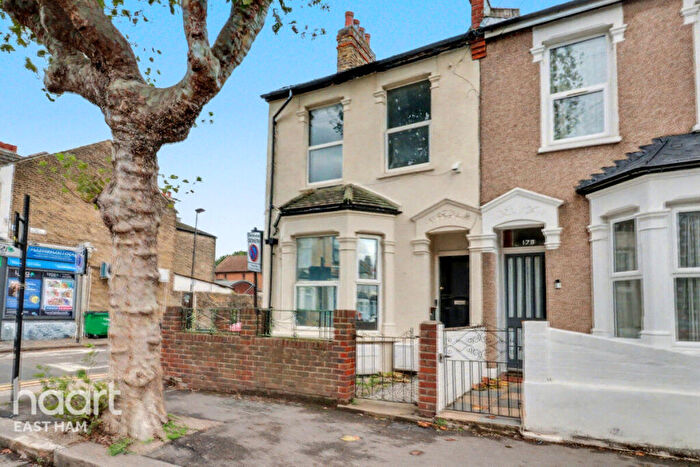 1 Bedroom Flat For Sale In Masterman Road, London, E6