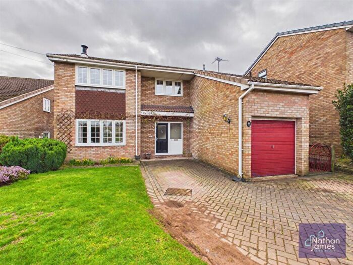 4 Bedroom Detached House For Sale In Taff Road, Caldicot, NP26