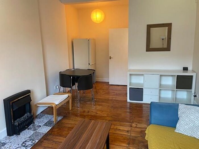 1 Bedroom Flat To Rent In , Yeaman Place, Edinburgh, EH11