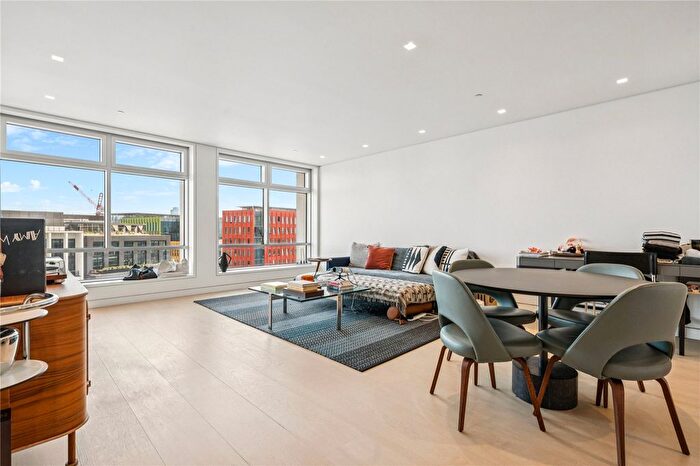 2 Bedroom Flat To Rent In New Oxford Street, London, WC1A