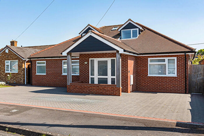 4 Bedroom Detached House For Sale In Selwyn Crescent, Abingdon, OX14