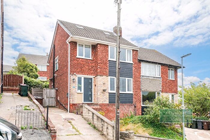 4 Bedroom Semi-Detached House For Sale In Keppel View Road, Kimberworth, Rotherham, S61