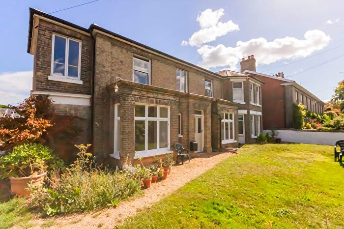 3 Bedroom Flat To Rent In Mount Pleasant, Norwich, NR2