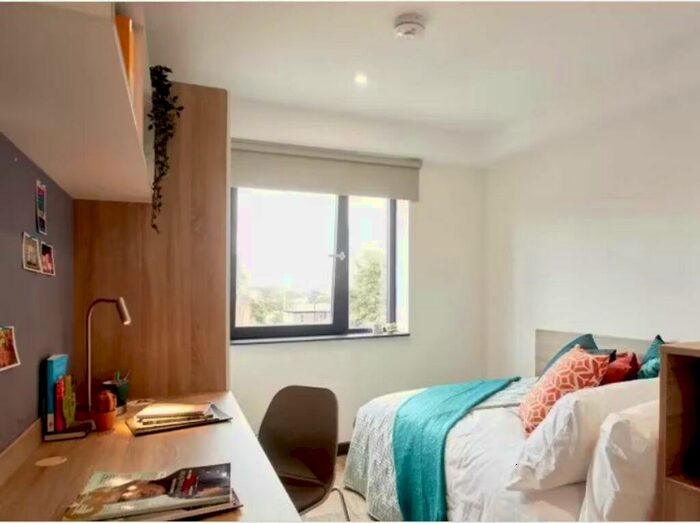 1 Bedroom Apartment To Rent In Bronze En Suite, Eden Square, Stoney Stanton Road, Coventry, CV1