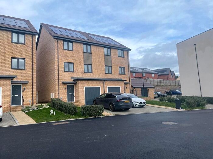 6 Bedroom Semi Detached House To Rent In Poppy Close, Stoke Gifford, Bristol, BS34