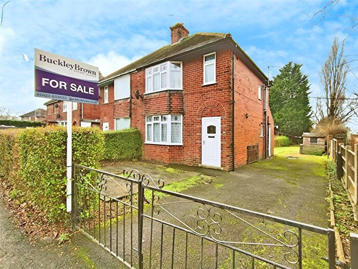 3 Bedroom Semi-Detached House For Sale In Rectory Road, Duckmanton, Chesterfield, S44