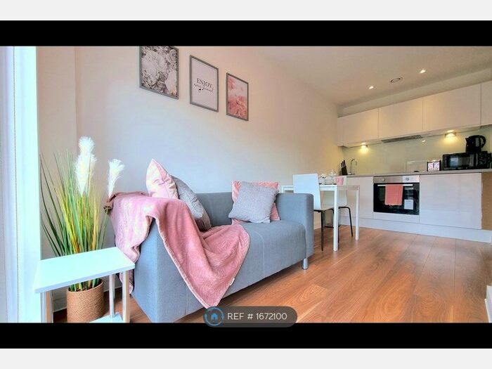 Studio To Rent In Block C, Liverpool, L1