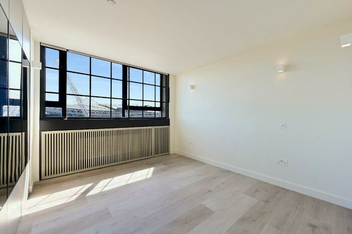 1 Bedroom Terraced House To Rent In Martins Place, London, SE28