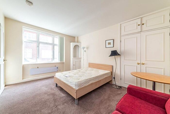 Studio For Sale In Fetter Lane, City, London, EC4A