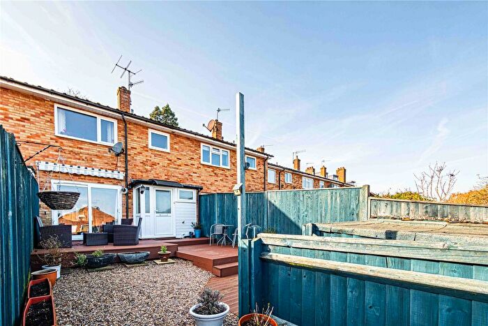 3 Bedroom Terraced House For Sale In The Orchard, Kings Langley, Hertfordshire, WD4