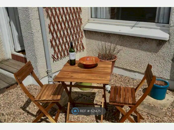 2 Bedroom Terraced House To Rent In Gyle Park Gardens, Edinburgh, EH12