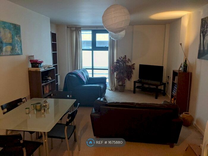 1 Bedroom Flat To Rent In City Gate, Manchester, M15