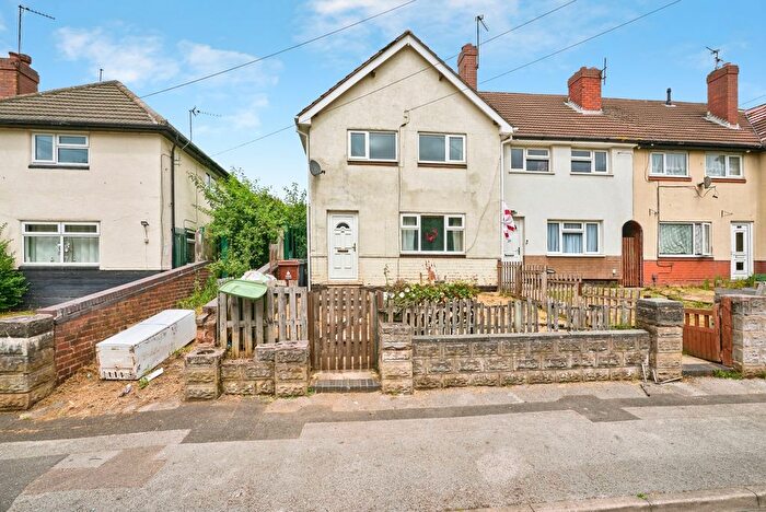 3 Bedroom End Terrace House For Sale In Anson Road, Walsall, West Midlands, WS2