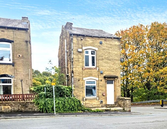 2 Bedroom Terraced House For Sale In Ovenden Road, Halifax, HX3