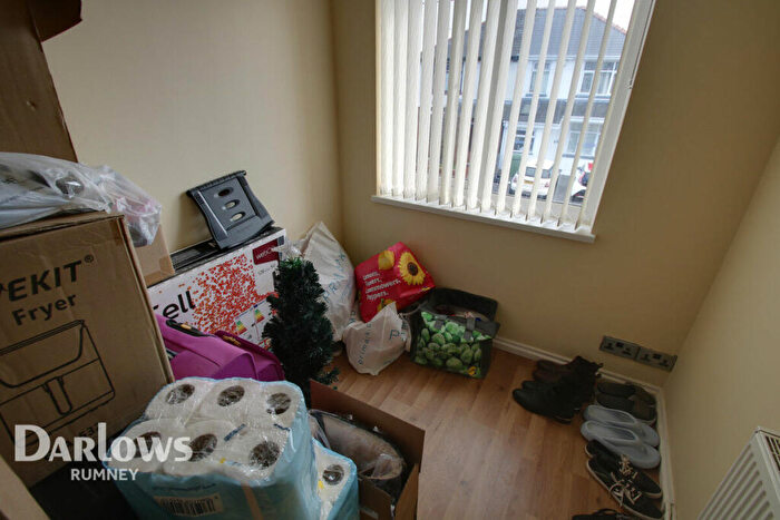 3 Bedroom End Of Terrace House For Sale In Linden Grove, Cardiff, CF3