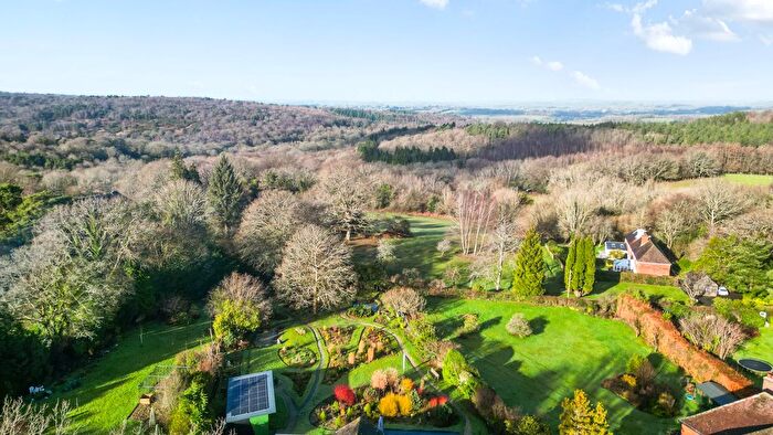 4 Bedroom Detached House For Sale In London Road, Crowborough, TN6