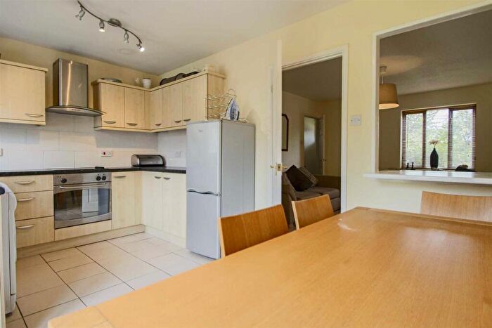 3 Bedroom Semi-Detached House For Sale In Bergamot Gardens, Walnut Tree, MK7