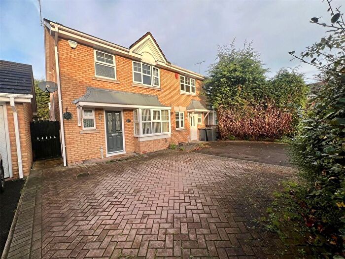 3 Bedroom End Of Terrace House For Sale In Brockenhurst Way, Longford, Coventry, Warwickshire, CV6