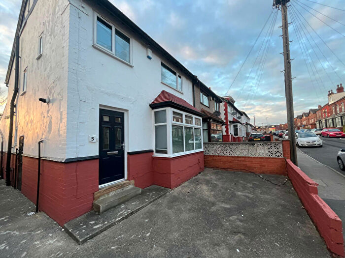 5 Bedroom Terraced House To Rent In Hessle View, Leeds, West Yorkshire, LS6