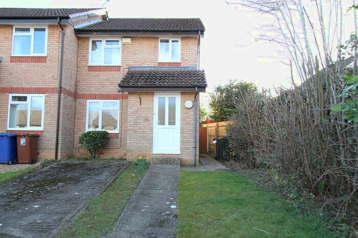 3 Bedroom End Of Terrace House For Sale In Frensham Close, Banbury, OX16