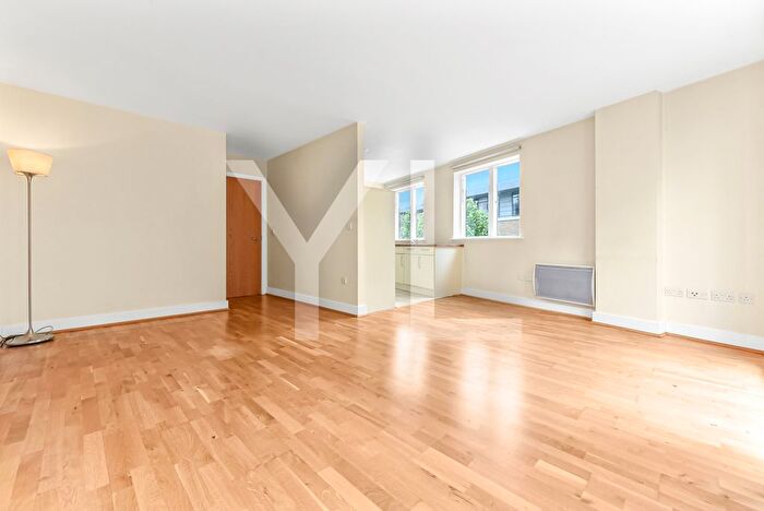 1 Bedroom Flat For Sale In Merchants House, Collington Street, Greenwich, SE10