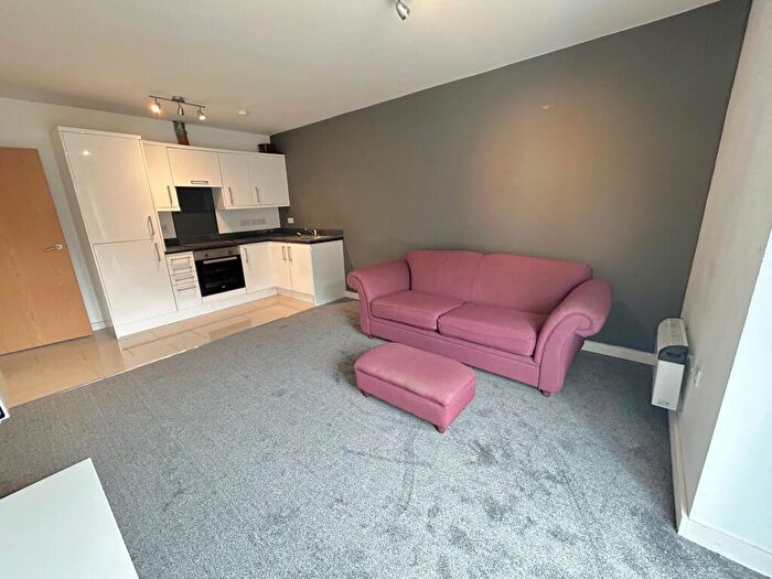 1 Bedroom Apartment To Rent In Richmond Village, Richmond Road, Roath, Cardiff, CF24