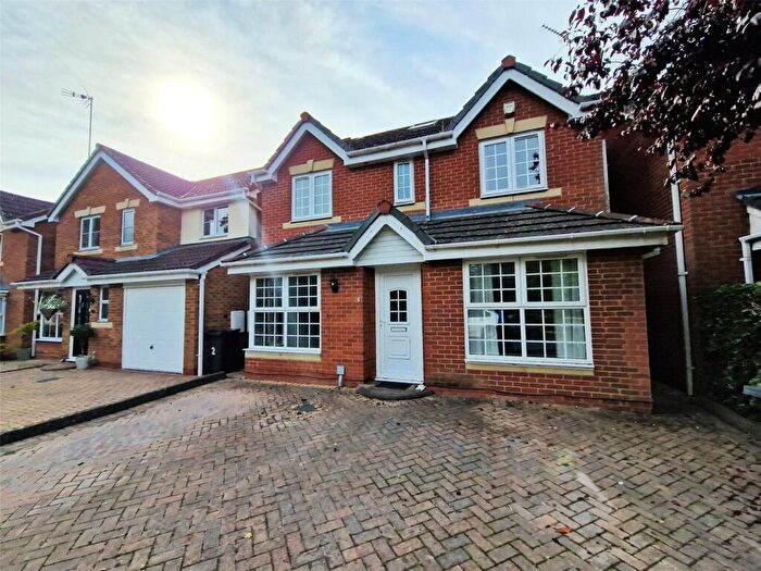 6 Bedroom Detached House To Rent In Pulman Close, Batchley, Redditch, B97